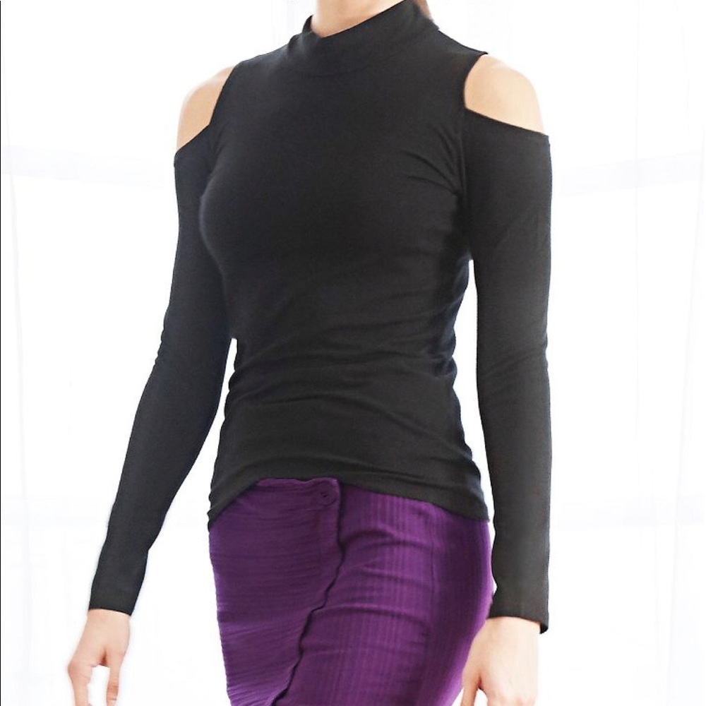 Blue Canoe Cold Shoulder Top (purple)